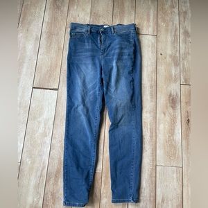 size 14, never worn, too big on me. good condition.